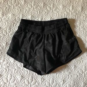 Lululemon Black Camo Running Shorts SMALL